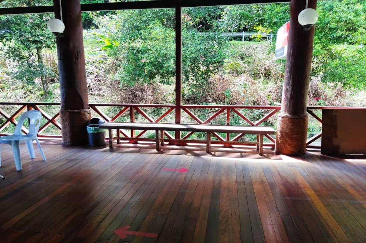 Oyo Home 90396 Mahua Rainforest Paradise Tambunan Экстерьер фото